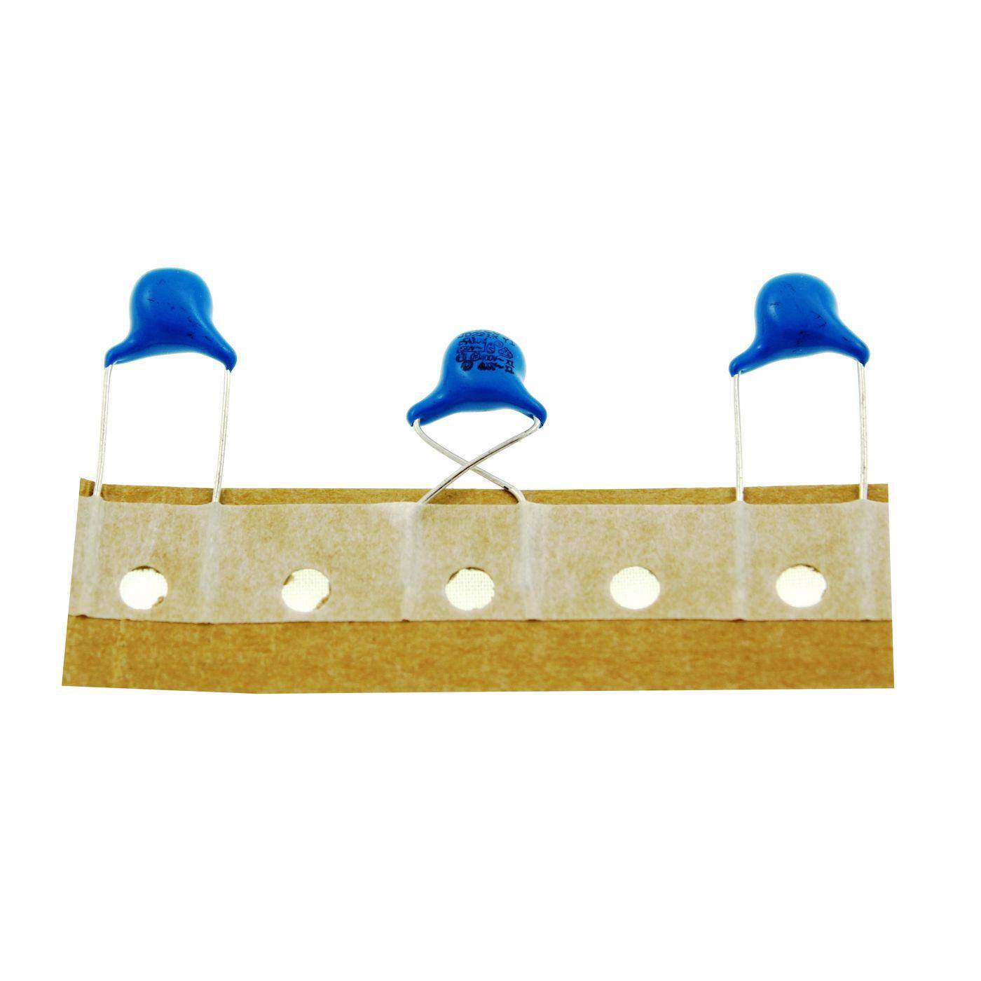 Ceramic Capacitor 0,22nF 400V AC Hitano JD221KY5P Y1 d6x5mm 220pF