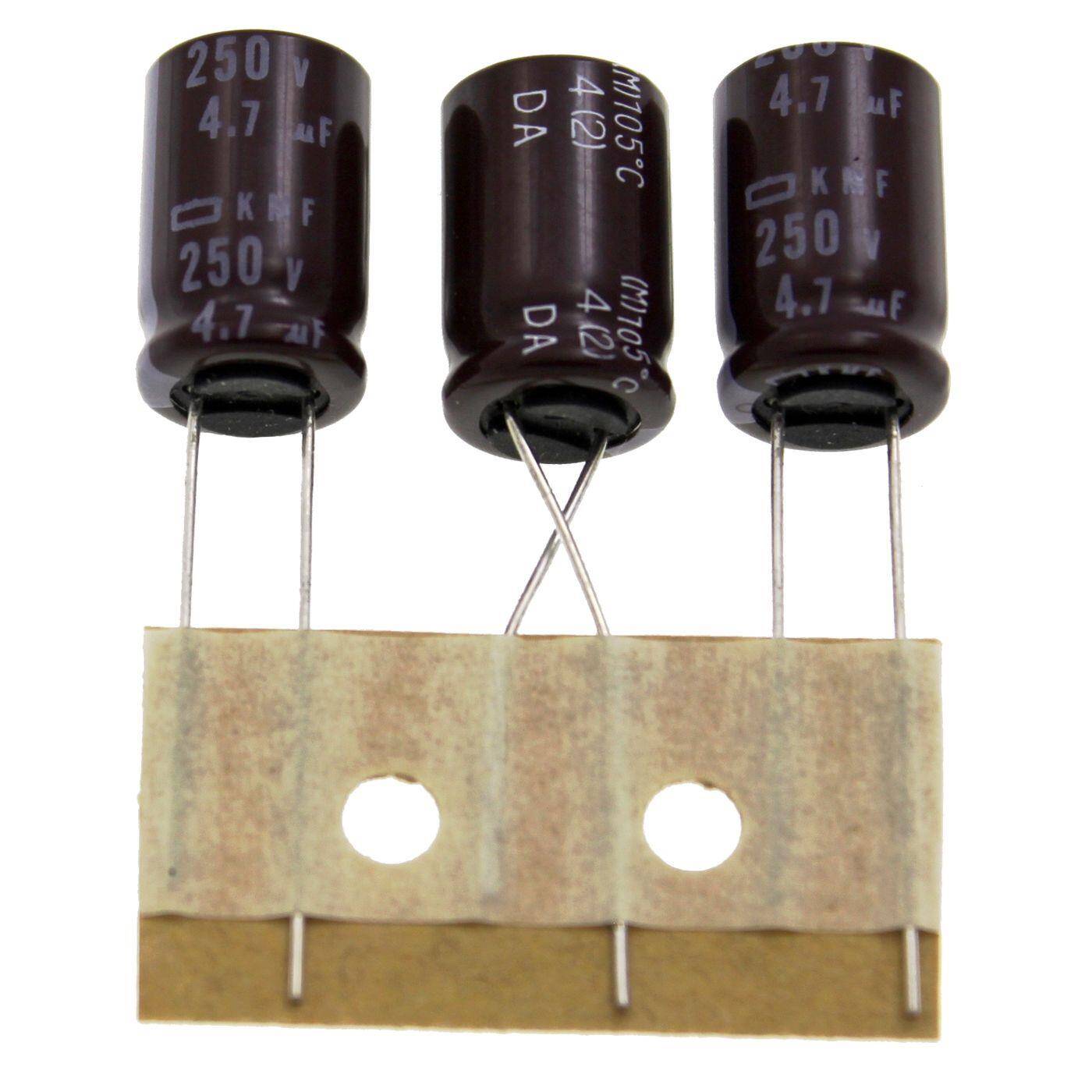 Elko Kondensator Radial 4,7µF 250V | Elektrolytkondensator bis zu einer Temperatur von 105°C | 10x16mm | 4,7uF EKMF251ETD4R7MJ16S United Chemi-Con