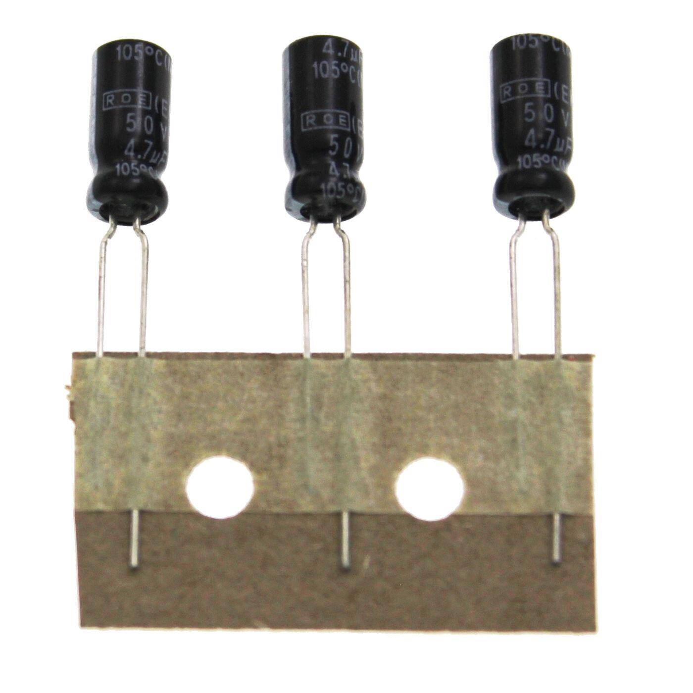 Elko Capacitor Radial 4,7µF 50V | Electrolytic capacitor up to a temperature of 105°C | 5x11mm | 4,7uF EKI00AA147HM0K Vishay