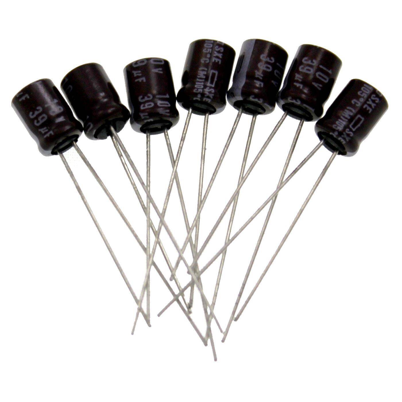 Elko Capacitor Radial 39µF 10V | Electrolytic capacitor up to a temperature of 105°C | 5x7mm | 39uF ESXE100ELL390ME07N United Chemi-Con
