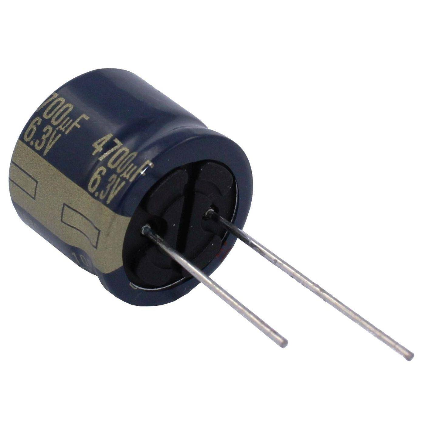 Elko Capacitor Radial 4700µF 6,3V | Electrolytic capacitor up to a temperature of 105°C | 18x15mm | 4700uF EEUFK0J472S Panasonic