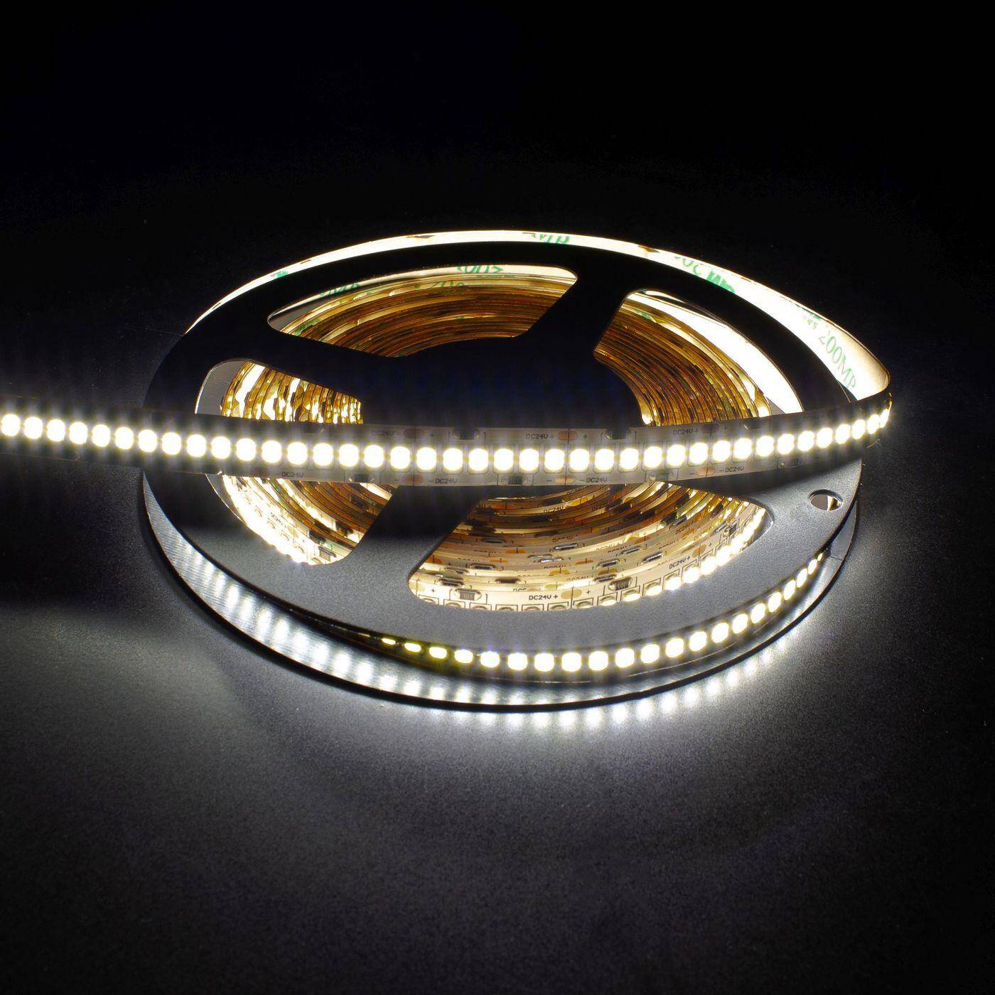 5m (500cm) LED Streifen Band Leiste 24V Neutral Weiß 4500K IP20 1200LEDs 240LED/m SMD2835