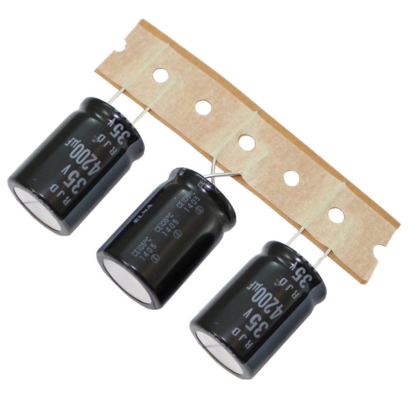 Elko Capacitor Radial 4200µF 35V | Electrolytic capacitor up to a temperature of 105°C | 18x25mm | 4200uF RJD-35V422K6XWGY-TC3 Elna
