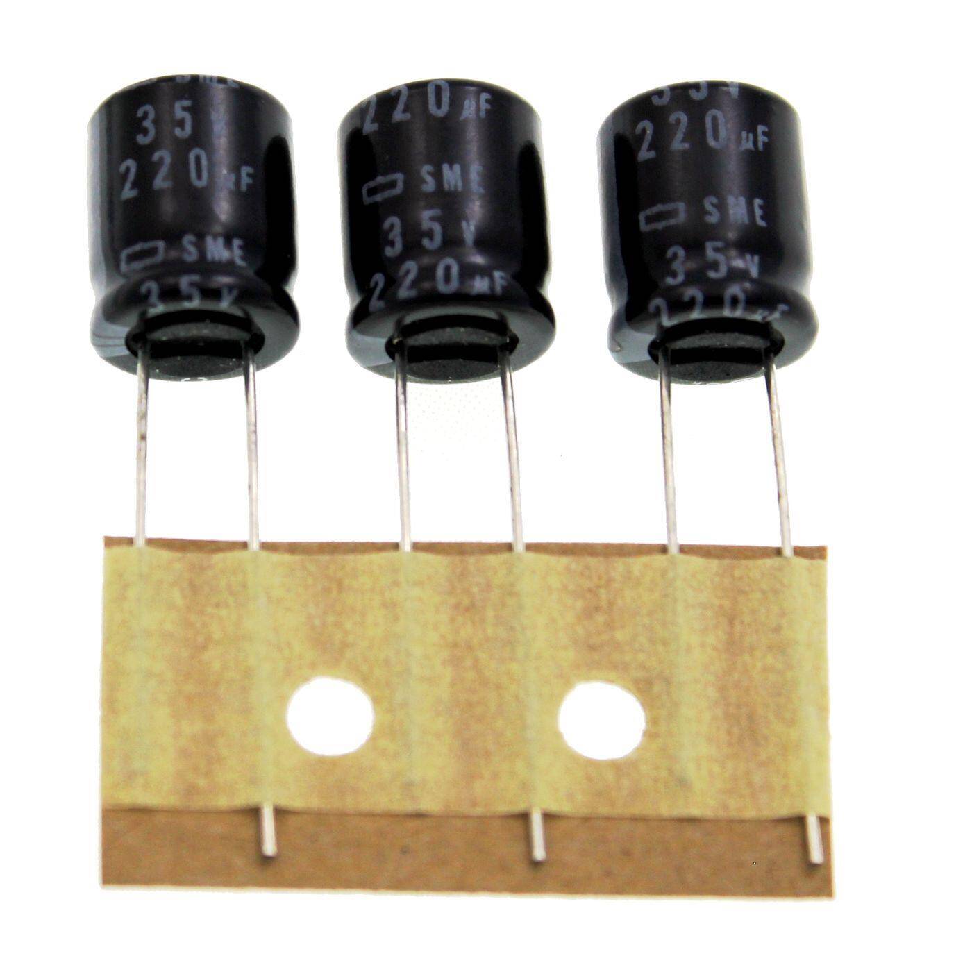 Elko Kondensator Radial 220µF 35V | Elektrolytkondensator bis zu einer Temperatur von 85°C | 10x12,5mm | 220uF ESME350ETD221MJC5S United Chemi-Con